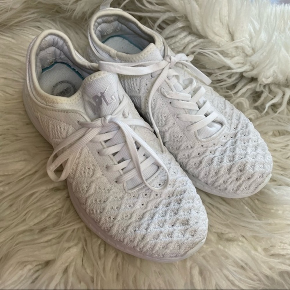 APL white‎ techloom phantom slip on sneakers ladies size 9